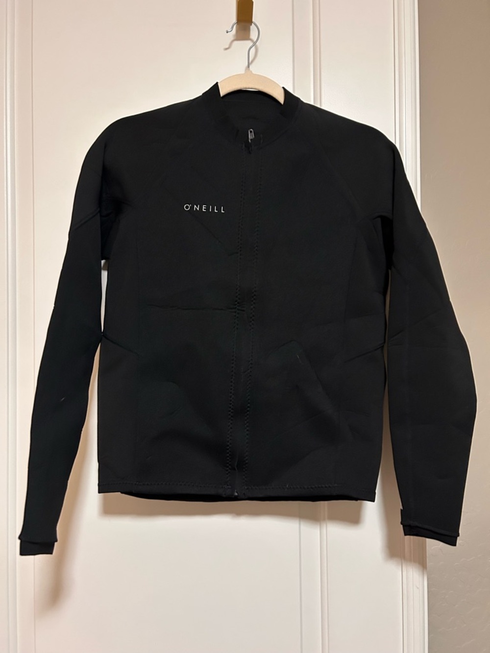 🌊🏄🏽♀️☀️O'Neill Reactor 1.5 Black Full Zip-Up Water & Swim Beach Wetsuit 🌊👙🦈